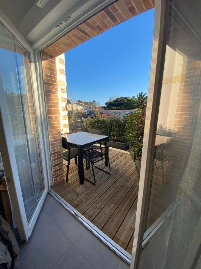 Charmant Appartement Neuf Et Confortable Classe 4 Etoiles Бискаррос Экстерьер фото